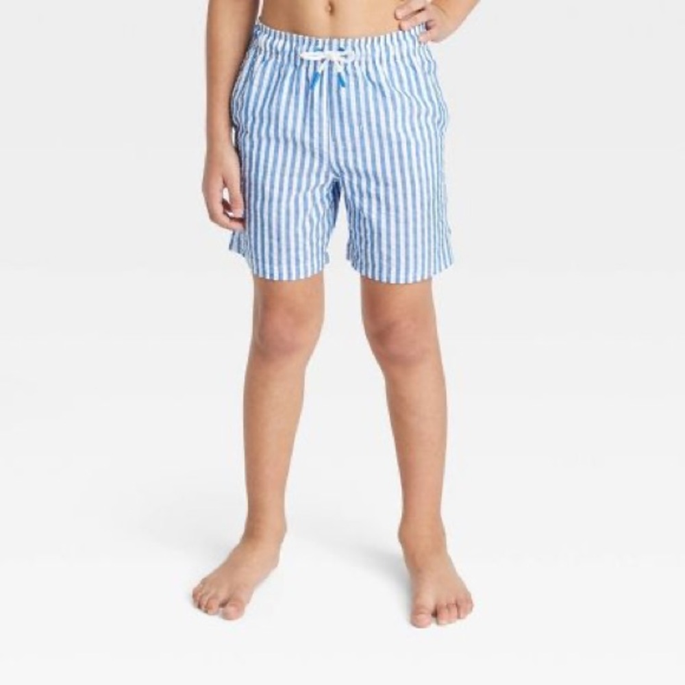 Boys blue & white seersucker swimsuit/size M/ new w/o tag
